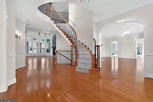 9603 McWhorter Farm Ct, Damascus, MD 20872 - Photo 4