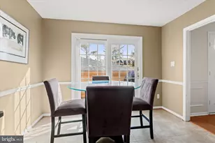 19726 Greenside Terrace, Montgomery Village, MD 20886 - Photo 18