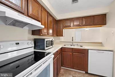 26008 Brigadier Place #E, Damascus, MD 20872 - Photo 10