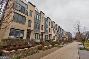 10425 Fernwood Rd, Bethesda, MD 20817 - Photo 1