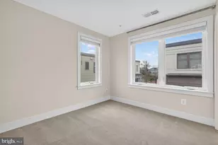 10425 Fernwood Rd, Bethesda, MD 20817 - Photo 12