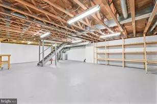 7 Fallswood Ct, Rockville, MD 20854 - Photo 32