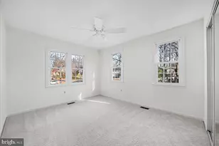 7 Fallswood Ct, Rockville, MD 20854 - Photo 28