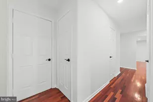 7 Fallswood Ct, Rockville, MD 20854 - Photo 16