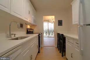 7505 Democracy Blvd, Bethesda, MD 20817 - Photo 14