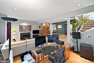 10729 Gloxinia Dr, Rockville, MD 20852 - Photo 14