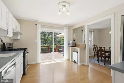 8640 Sedley Court, Gaithersburg, MD 20879 - Photo 10