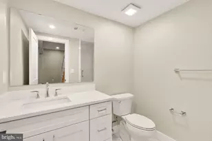10700 Alloway Dr, Potomac, MD 20854 - Photo 58