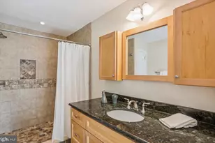 11730 Glen Mill Rd, Potomac, MD 20854 - Photo 10