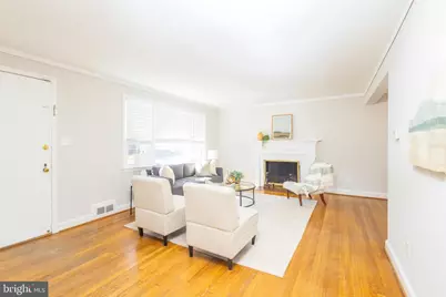 3601 Faircastle Drive, Chevy Chase, MD 20815 - Photo 4