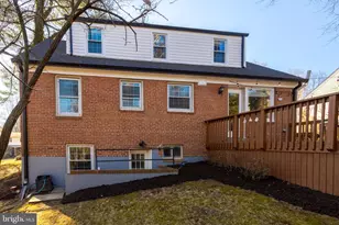 3601 Faircastle Dr, Chevy Chase, MD 20815 - Photo 34