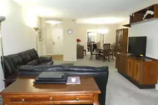 15100 Interlachen Dr, Silver Spring, MD 20906 - Photo 2