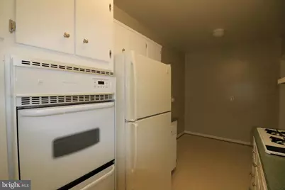 10500 Rockville #303, Rockville, MD 20852 - Photo 8