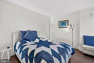 4515 Willard Ave, Chevy Chase, MD 20815 - Photo 8