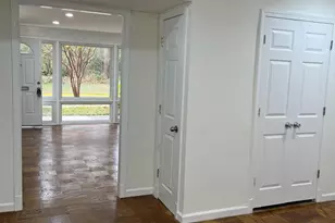 7572 Spring Lake Dr, Bethesda, MD 20817 - Photo 2