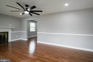 10802 Blossom Ln, Silver Spring, MD 20903 - Photo 8