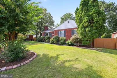 10802 Blossom Lane, Silver Spring, MD 20903 - Photo 4