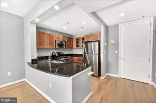 5750 Bou Ave, Rockville, MD 20852 - Photo 8