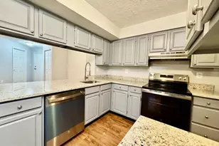 12201 St Peter Ct, Germantown, MD 20874 - Photo 14