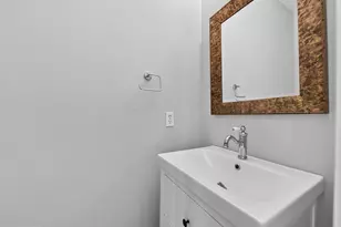 9534 Fernwood Rd, Bethesda, MD 20817 - Photo 16