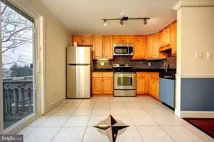 20212 Ravensdale Ct, Montgomery Village, MD 20886 - Photo 10