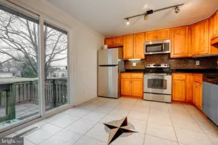 20212 Ravensdale Ct, Montgomery Village, MD 20886 - Photo 12