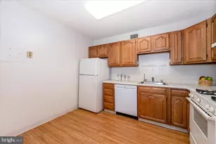 5225 Pooks Hill Rd, Bethesda, MD 20814 - Photo 16