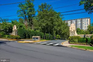 5225 Pooks Hill Rd, Bethesda, MD 20814 - Photo 32