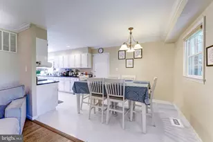 10108 Donegal Ct, Potomac, MD 20854 - Photo 8