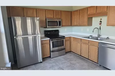 6149 Stonehenge Place, North Bethesda, MD 20852 - Photo 8