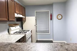 916 Windbrooke Dr, Gaithersburg, MD 20879 - Photo 6