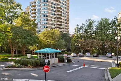5630 Wisconsin Avenue #406, Chevy Chase, MD 20815 - Photo 28