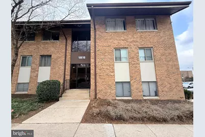 18616 Walkers Choice Road #18616, Gaithersburg, MD 20886 - Photo 1