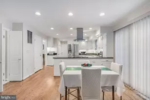 20901 Lochaven Ct, Gaithersburg, MD 20882 - Photo 6