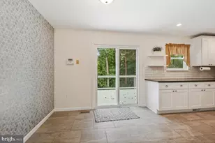 4615 Gemstone Terrace, Rockville, MD 20852 - Photo 10