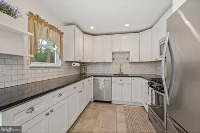 4615 Gemstone Terrace, Rockville, MD 20852 - Photo 14