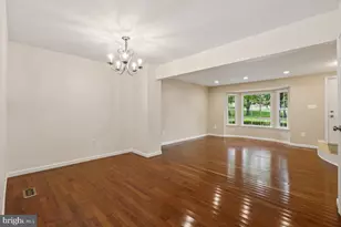 4615 Gemstone Terrace, Rockville, MD 20852 - Photo 8