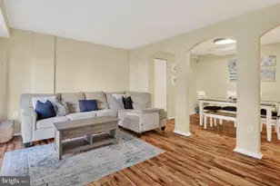 2498 Sun Valley Cir, Silver Spring, MD 20906 - Photo 6