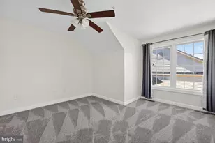 593 Cedar Spring St, Gaithersburg, MD 20877 - Photo 18