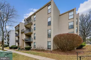 132 Duvall Ln, Gaithersburg, MD 20877 - Photo 2