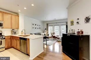 11800 Old Georgetown, North Bethesda, MD 20852 - Photo 10