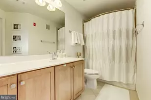 11800 Old Georgetown, North Bethesda, MD 20852 - Photo 16