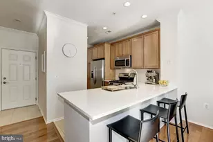 11800 Old Georgetown, North Bethesda, MD 20852 - Photo 8