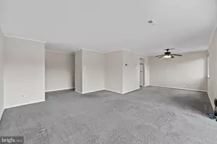 10118 Little Pond Pl, Montgomery Village, MD 20886 - Photo 8