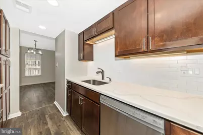 9923 Maple Leaf Drive, Gaithersburg, MD 20886 - Photo 6