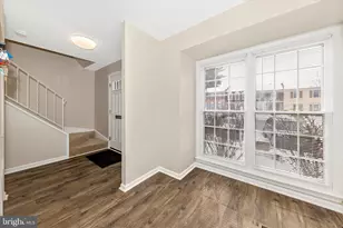 9923 Maple Leaf Dr, Gaithersburg, MD 20886 - Photo 8