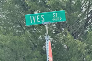 4402 Ives St, Rockville, MD 20853 - Photo 2