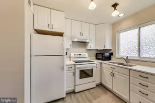 18509 Owl Run Way, Germantown, MD 20874 - Photo 12