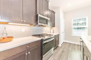 9510 Nature Trl, Montgomery Village, MD 20886 - Photo 8