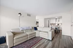 18405 Guildberry Dr, Gaithersburg, MD 20879 - Photo 6